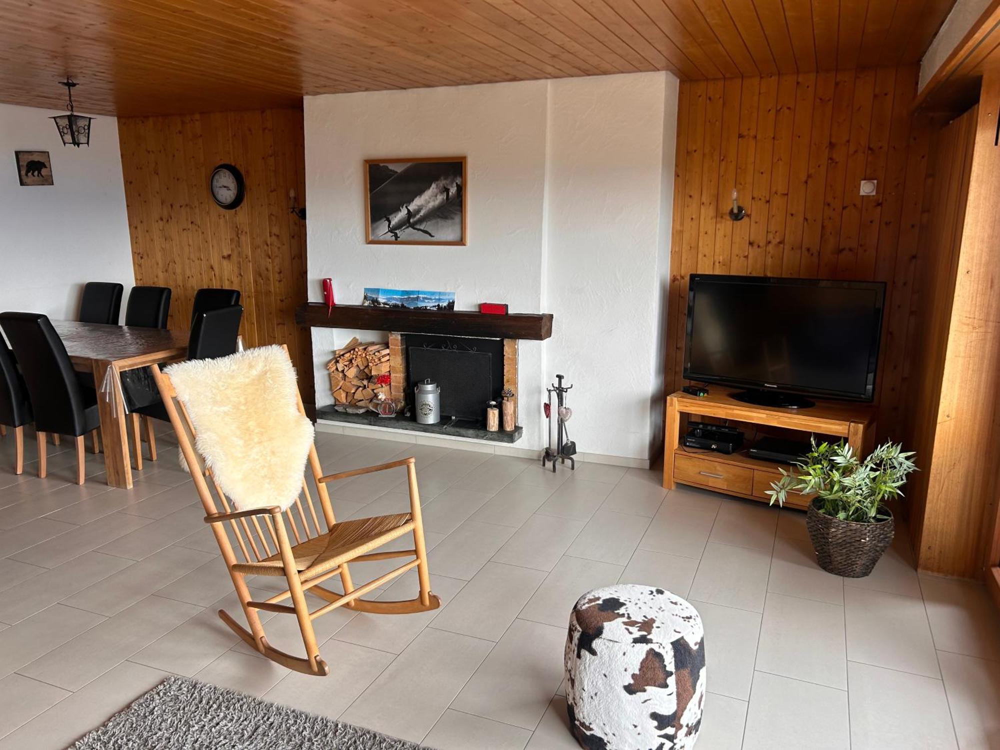Orion C Av3 Apartman Ayent Kültér fotó